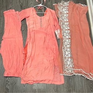 Plain neon peach pant suit with threadwork